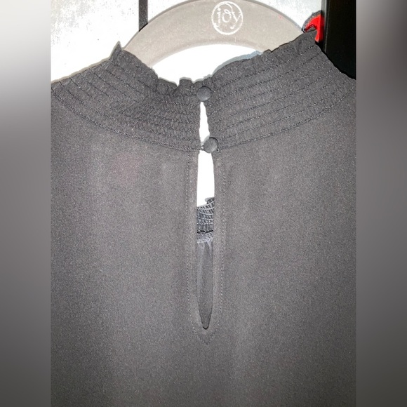 Vince Camuto 2XL High Collar Neck Short Sleeve Blouse - Picture 6 of 6